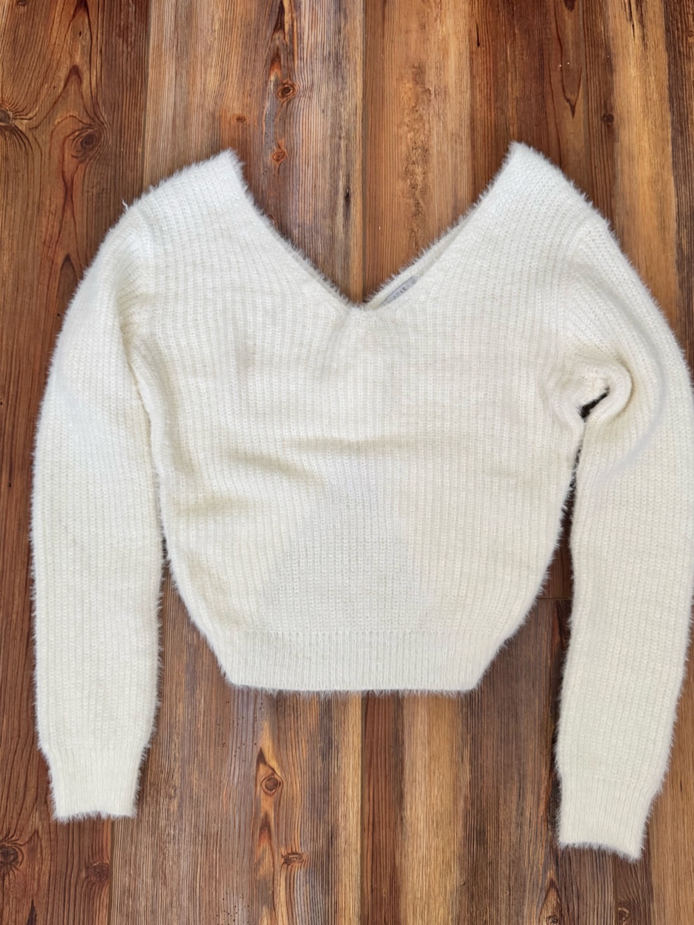 3/$15.. iris Cream V-Neck Fuzzy Knit Sweater